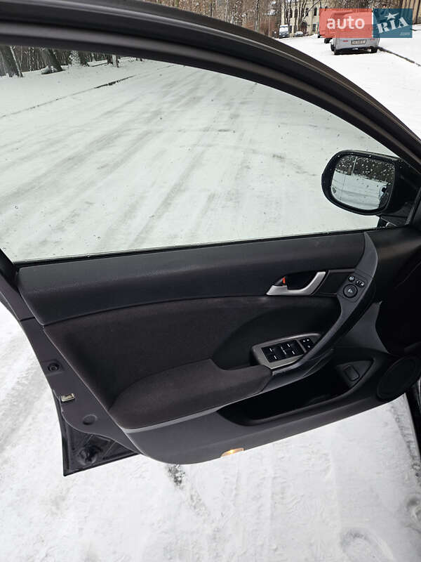 Універсал Honda Accord 2008 в Києві