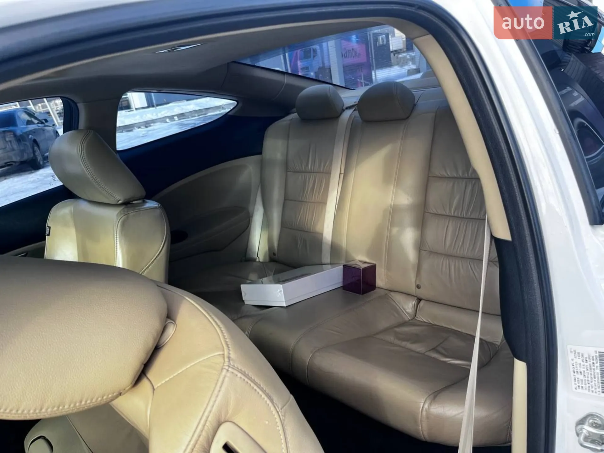 2011 Honda Accord - мініатюра 8