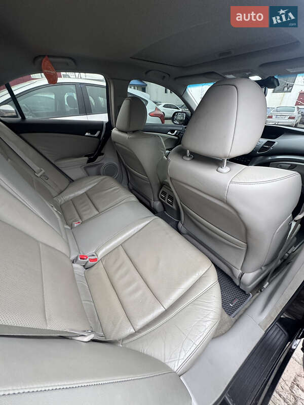 Седан Honda Accord 2011 в Одессе