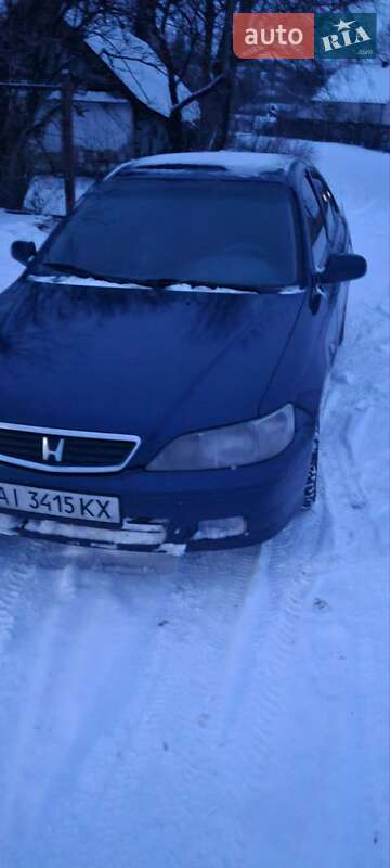 Седан Honda Accord 2000 в Кременці