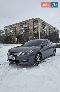 Седан Honda Accord 2015 в Краматорську