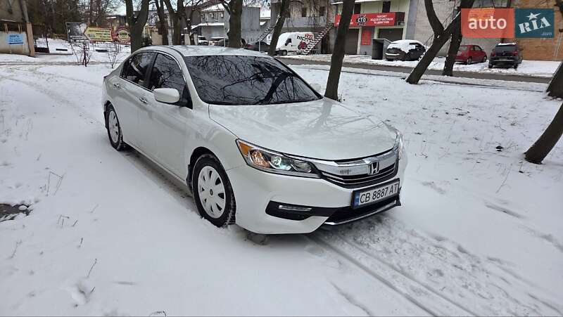 Седан Honda Accord 2017 в Киеве