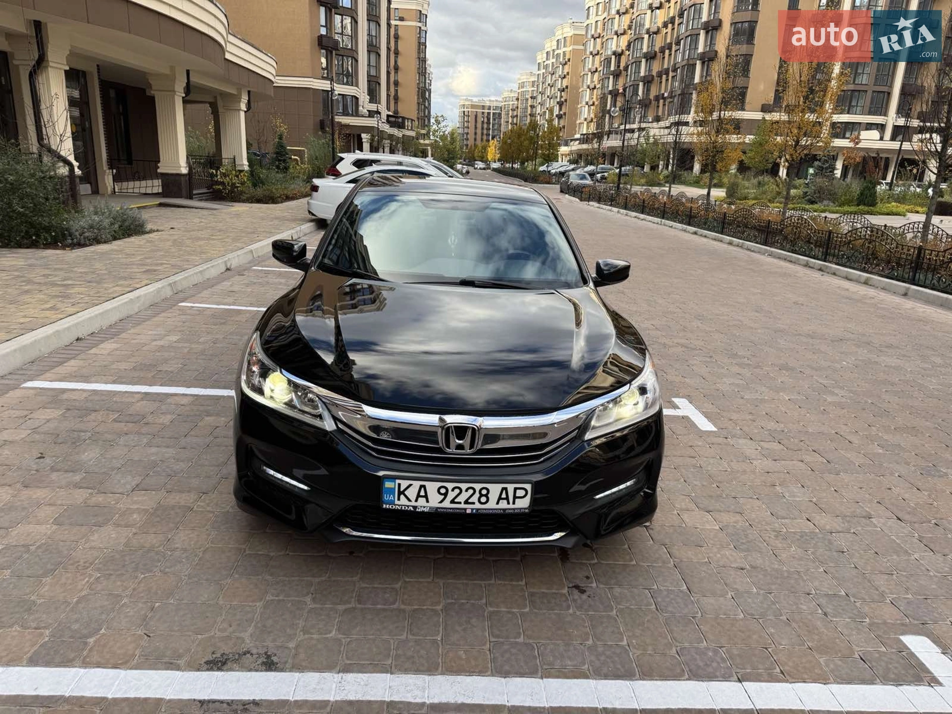 2017 Honda Accord - мініатюра 2
