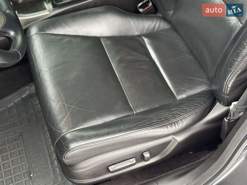 Седан Honda Accord 2008 в Умані