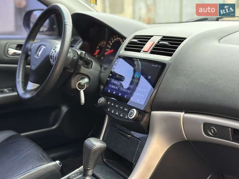 Седан Honda Accord 2004 в Одесі