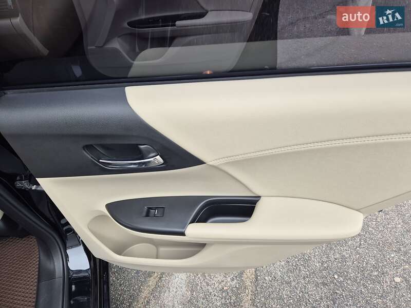 Седан Honda Accord 2016 в Днепре фото 21 Седан Honda Accord 2016 в Днепре