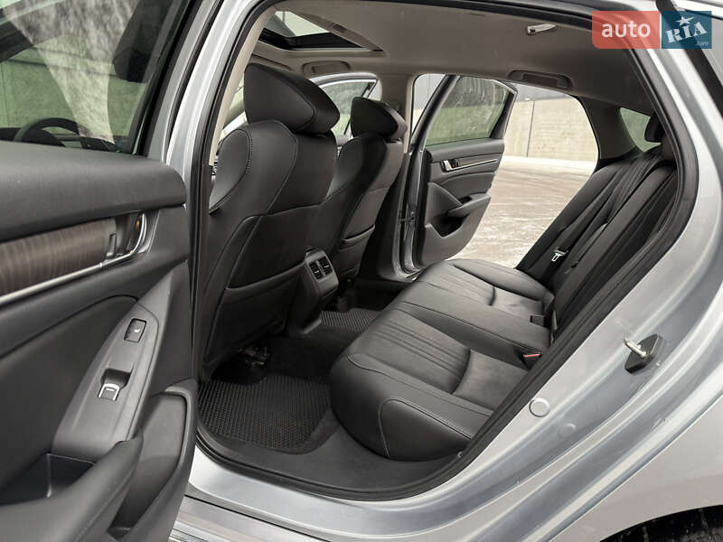 Седан Honda Accord 2019 в Киеве фото 26 Седан Honda Accord 2019 в Киеве