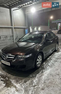 Седан Honda Accord 2007 в Киеве