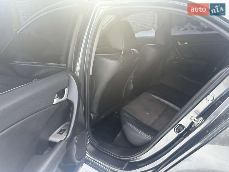 Седан Honda Accord 2008 в Славянске