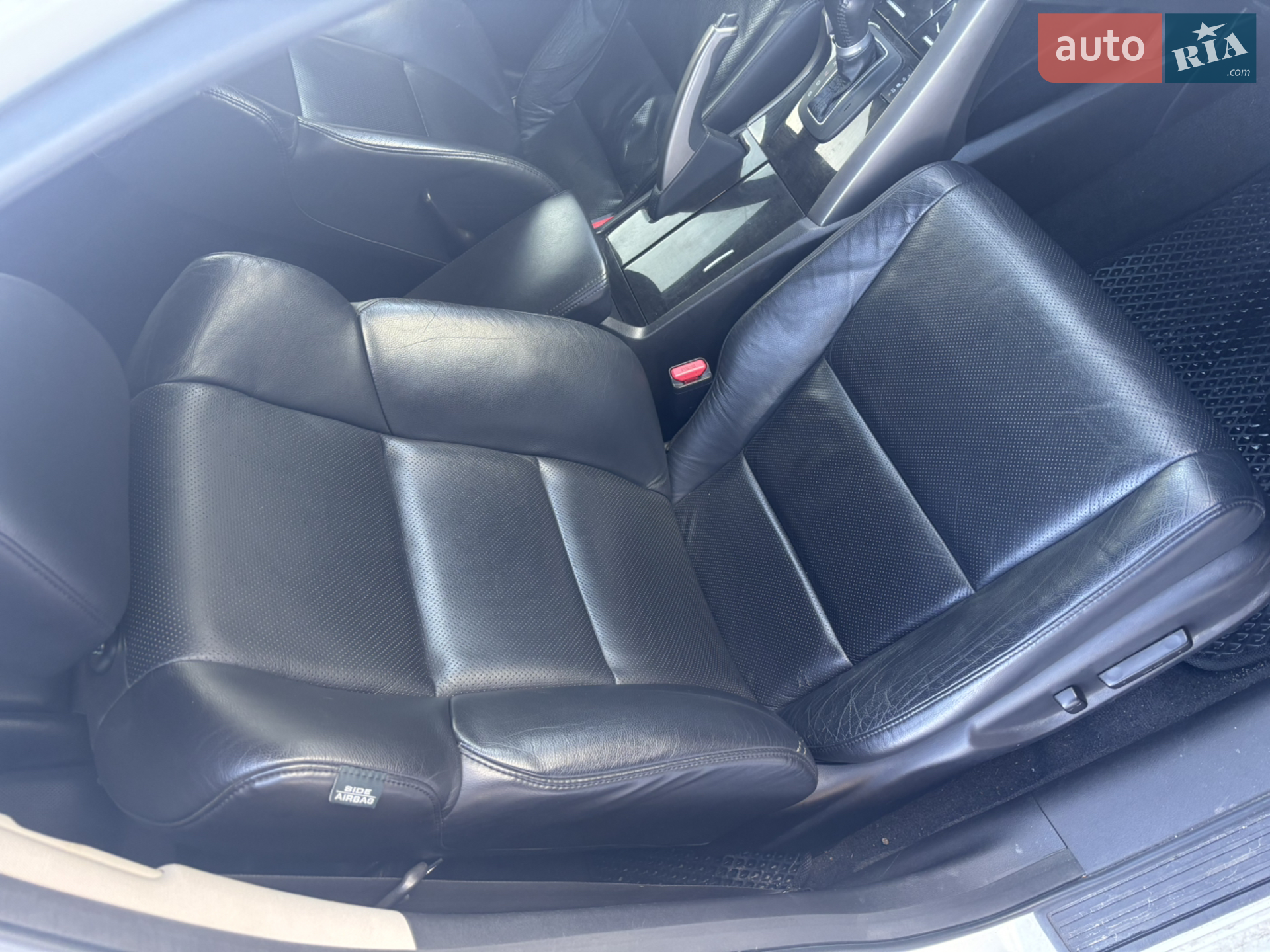 2010 Honda Accord - мініатюра 21