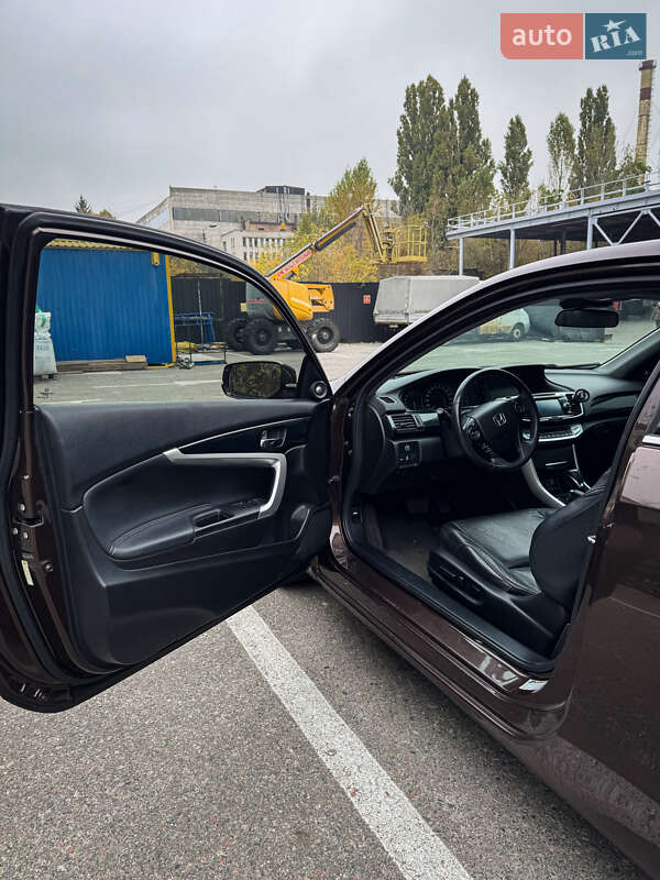 Купе Honda Accord 2013 в Киеве