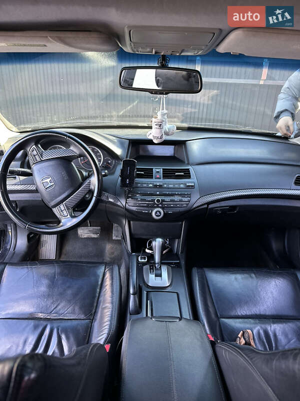 Седан Honda Accord 2008 в Виннице
