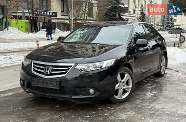 Седан Honda Accord 2011 в Києві