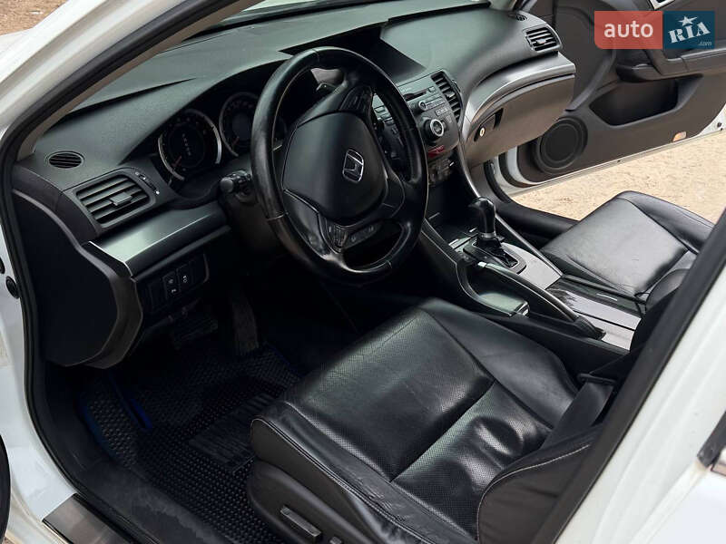 Седан Honda Accord 2012 в Дніпрі