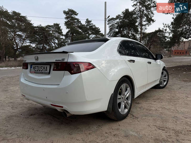 Седан Honda Accord 2012 в Дніпрі