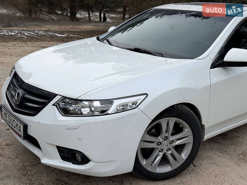 Седан Honda Accord 2012 в Дніпрі