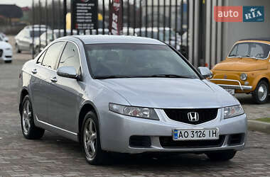 Седан Honda Accord 2004 в Ужгороде