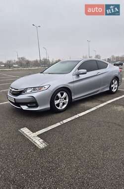 Купе Honda Accord 2016 в Києві
