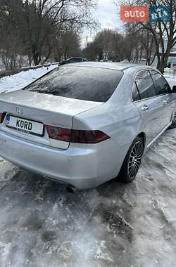 Седан Honda Accord 2003 в Черкассах