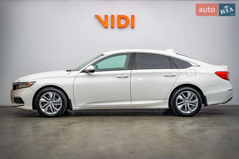 Седан Honda Accord 2020 в Киеве
