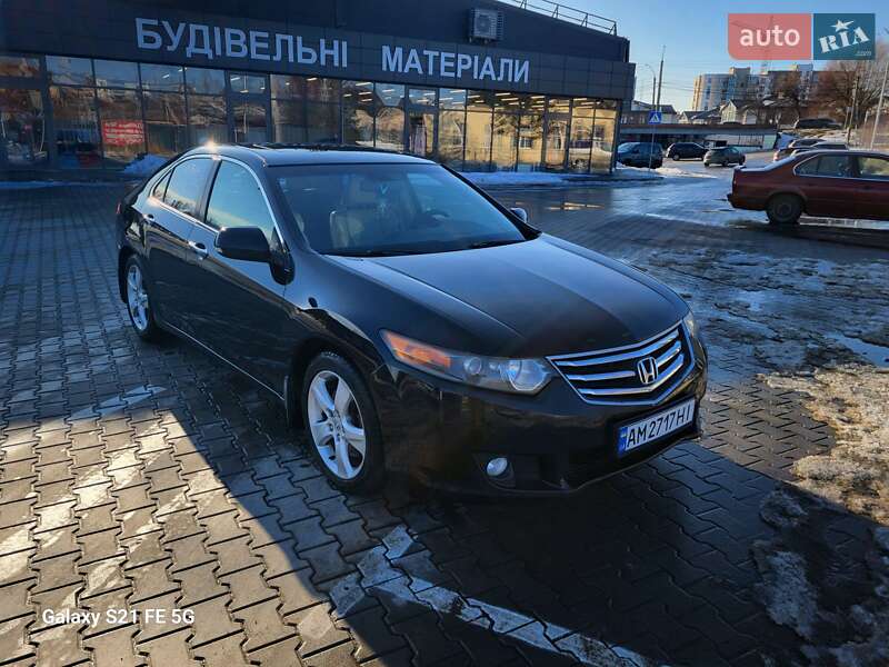 Honda Accord 2011