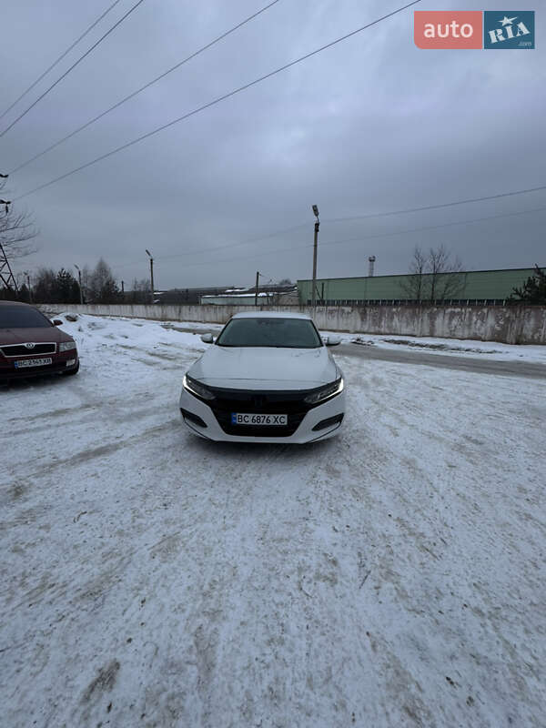 Седан Honda Accord 2018 в Львове