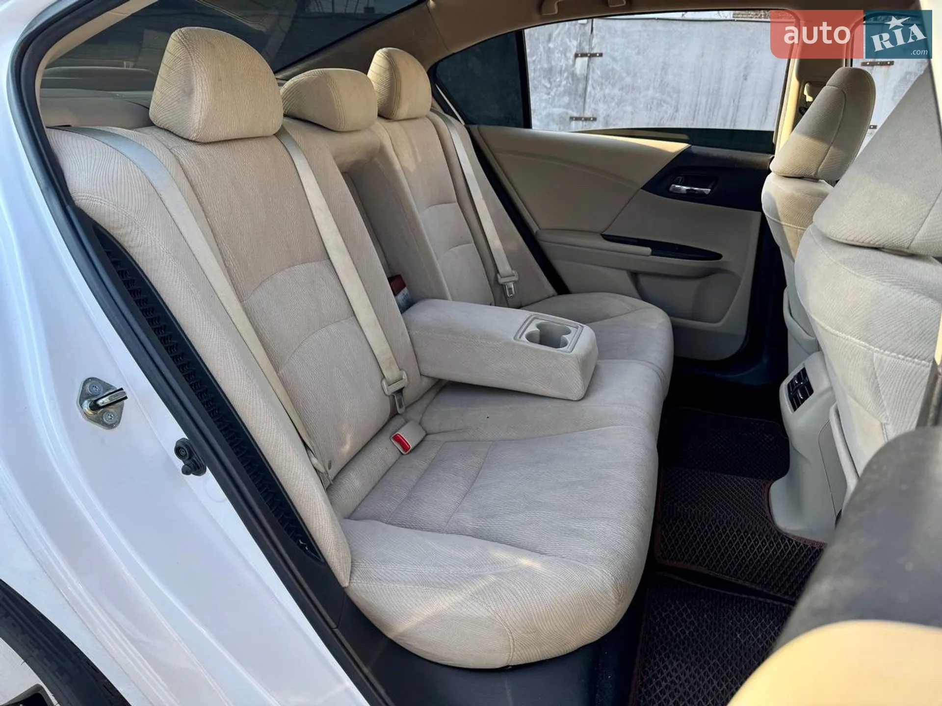 2015 Honda Accord - мініатюра 12