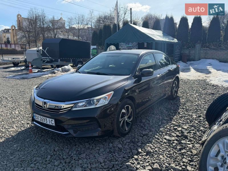 Седан Honda Accord 2016 в Хмельницком