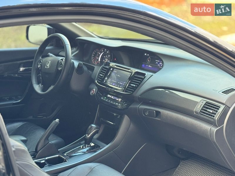 Купе Honda Accord 2016 в Виннице