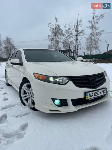 Седан Honda Accord 2008 в Киеве