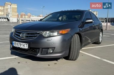 Седан Honda Accord 2010 в Киеве