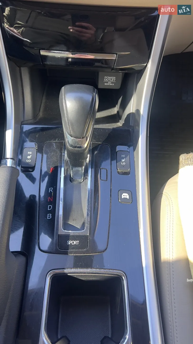 2016 Honda Accord - мініатюра 13