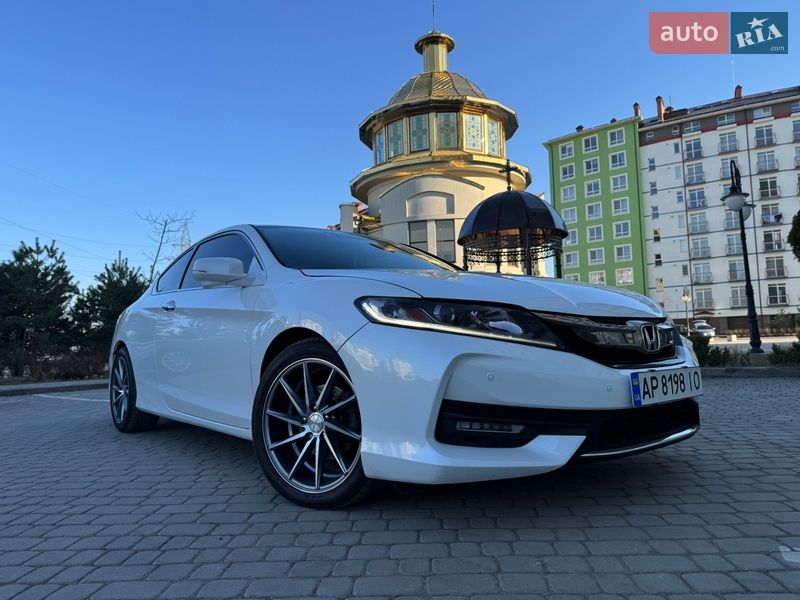 Купе Honda Accord 2015 в Ивано-Франковске