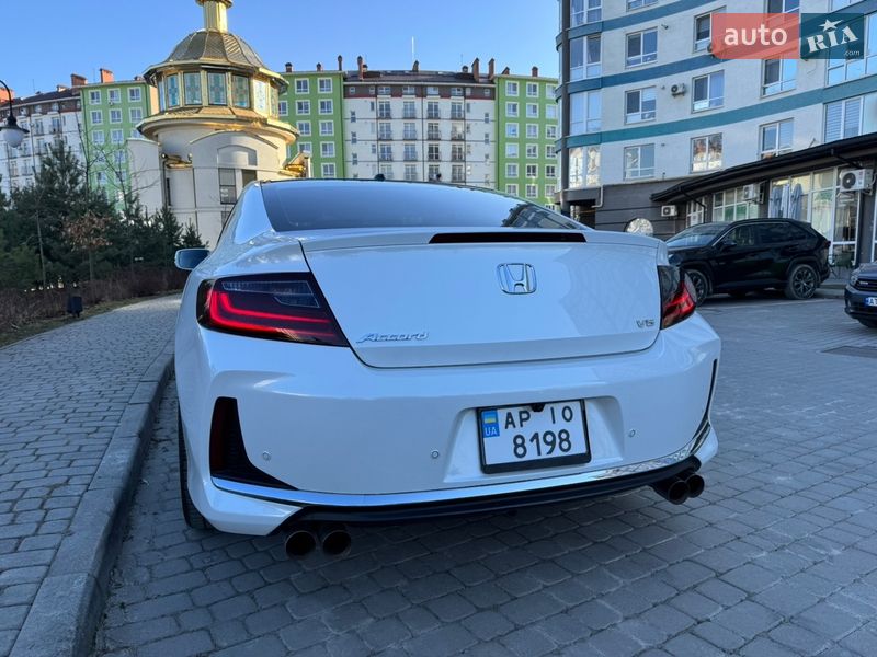 Купе Honda Accord 2015 в Ивано-Франковске