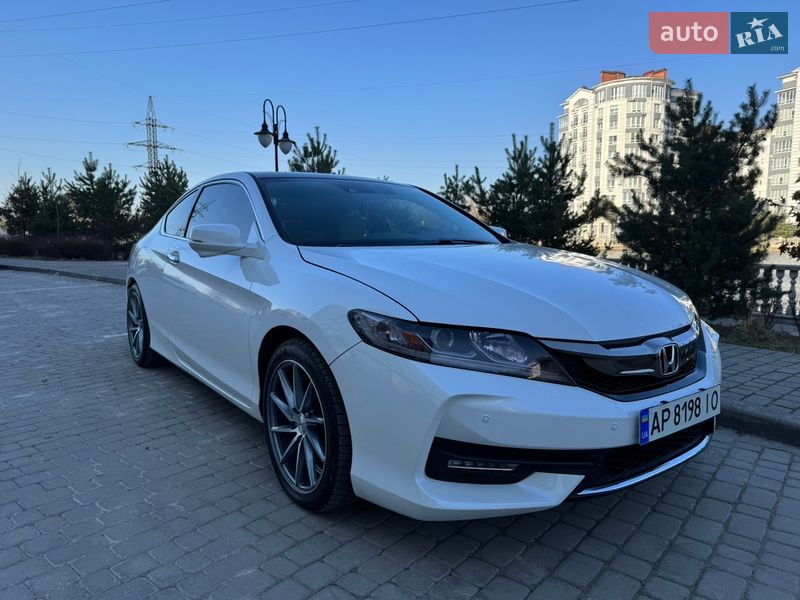 Купе Honda Accord 2015 в Ивано-Франковске