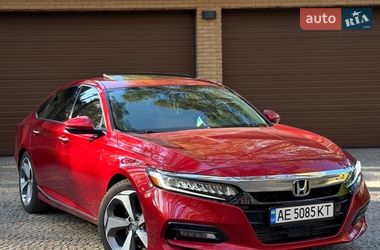 Седан Honda Accord 2018 в Днепре