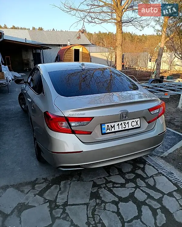 Honda Accord 2018 VIN 1HGCV1F46JA152134 фото оголошення 9 з 62