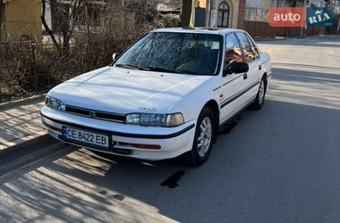 Седан Honda Accord 1992 в Чернівцях