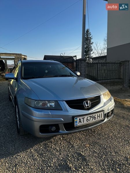 Универсал Honda Accord 2004 в Надворной