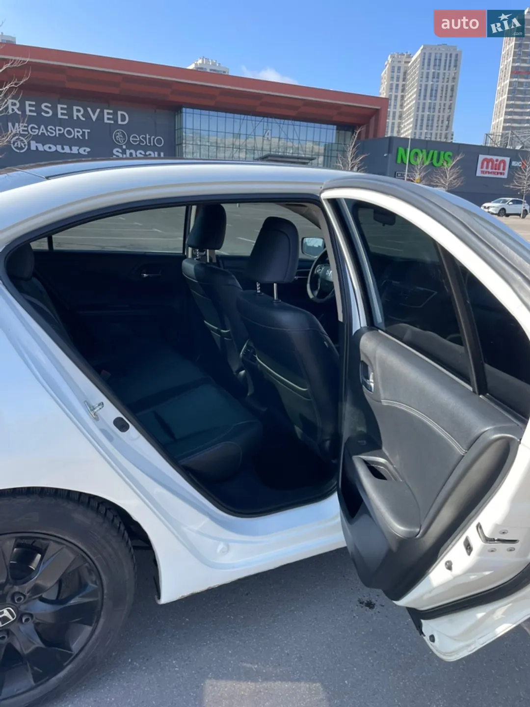 2013 Honda Accord - мініатюра 16