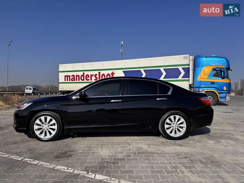 Седан Honda Accord 2015 в Виннице