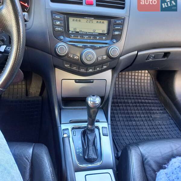Седан Honda Accord 2007 в Черкассах