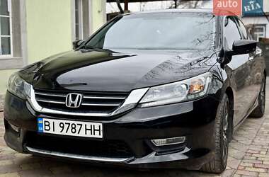 Седан Honda Accord 2013 в Кременчуге