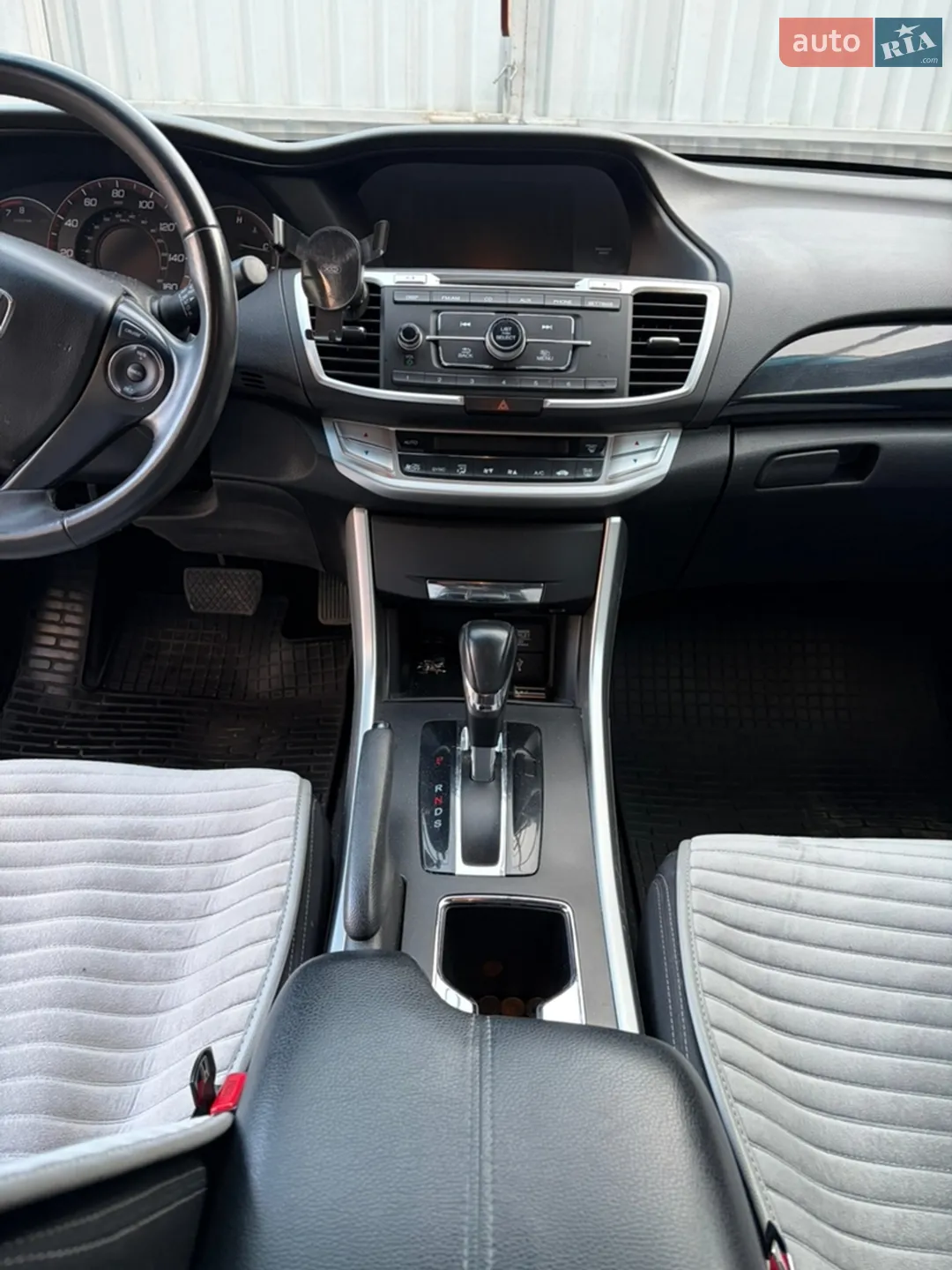 2015 Honda Accord - мініатюра 3