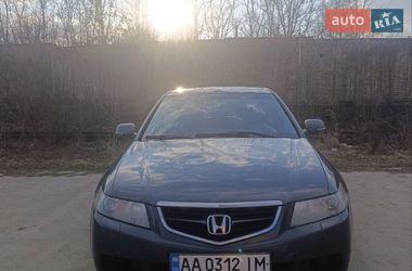 Седан Honda Accord 2005 в Киеве