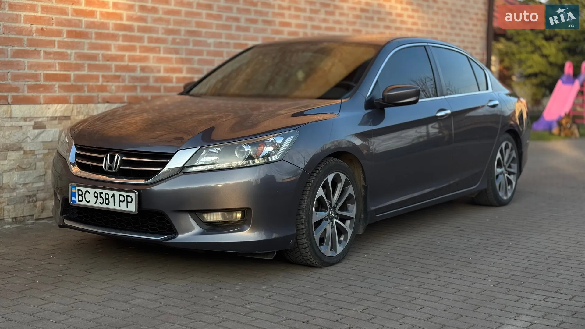 2015 Honda Accord - мініатюра 3