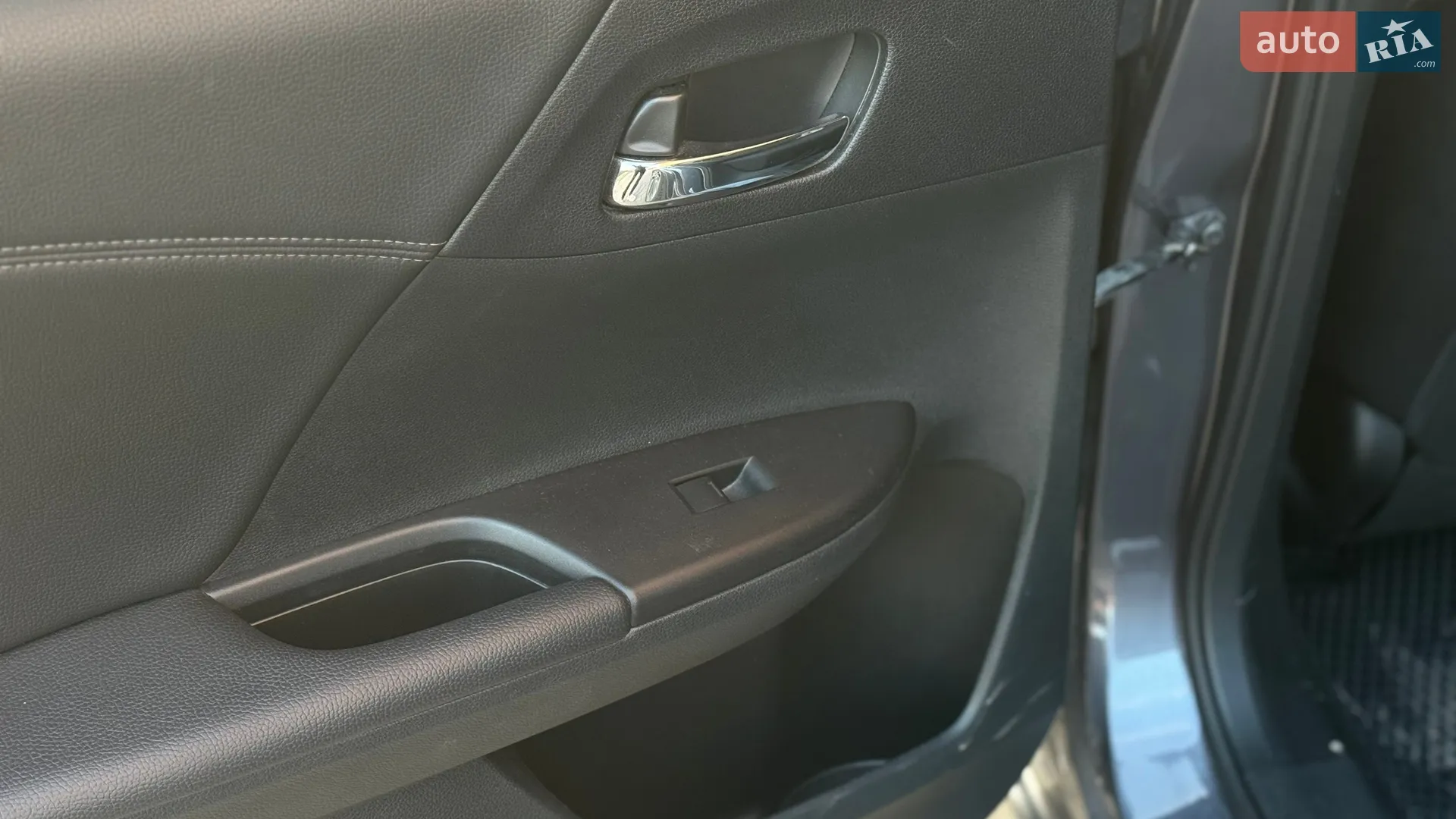 2015 Honda Accord - мініатюра 42