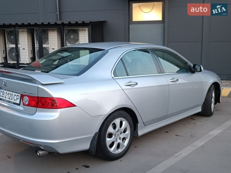 Седан Honda Accord 2007 в Чернигове