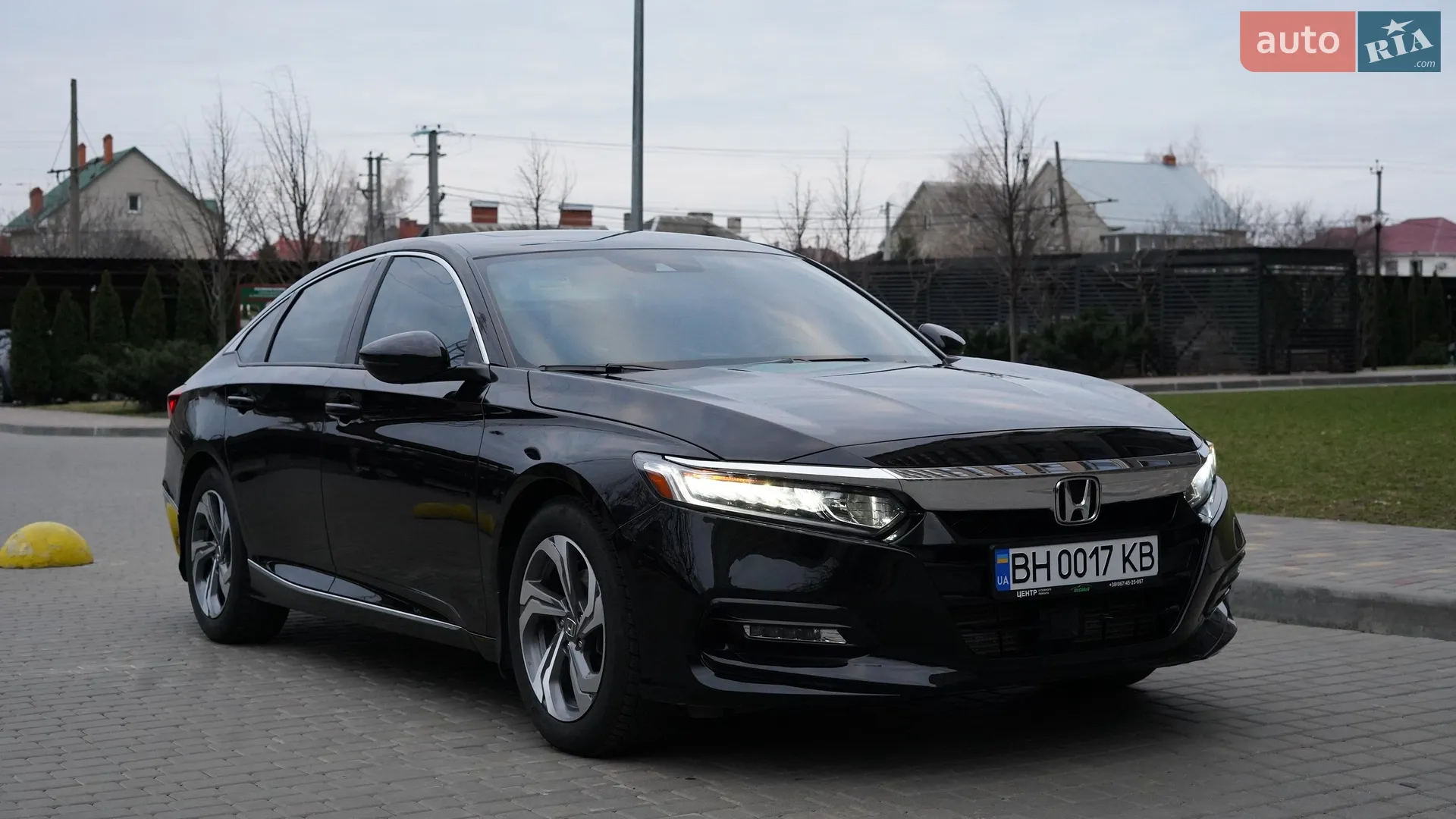 2017 Honda Accord - мініатюра 2