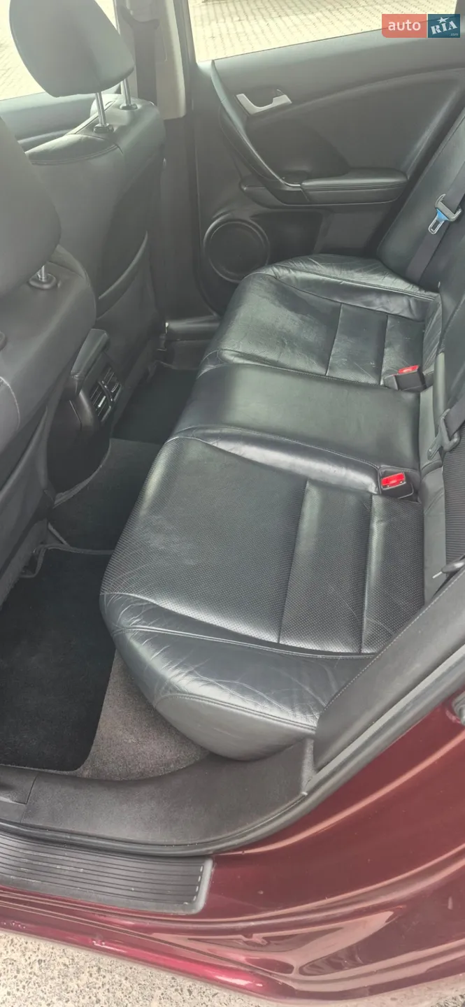 2010 Honda Accord - мініатюра 26
